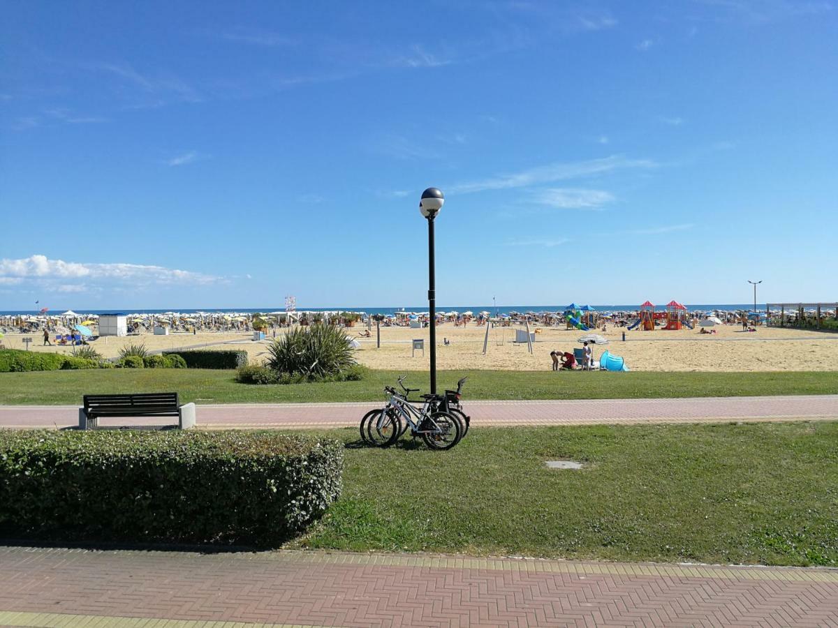 Villaggio White Star Bibione Exterior photo